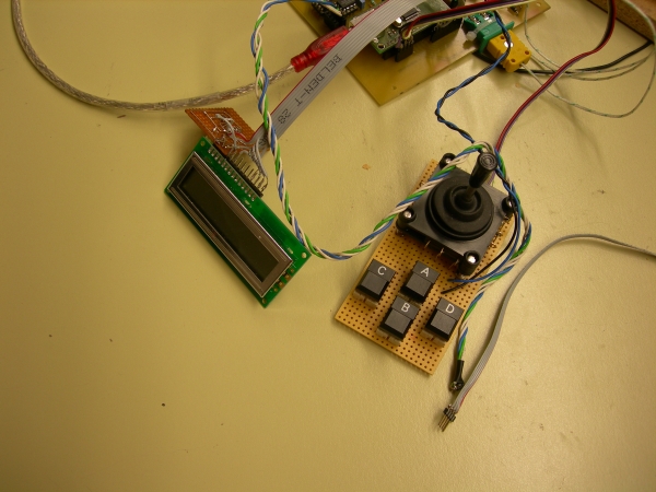 content/projekte/htl/bilder/02_Display Joystick.JPG